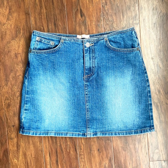 2000s Y2K denim jean mini-skirt with pockets - Picture 2 of 5